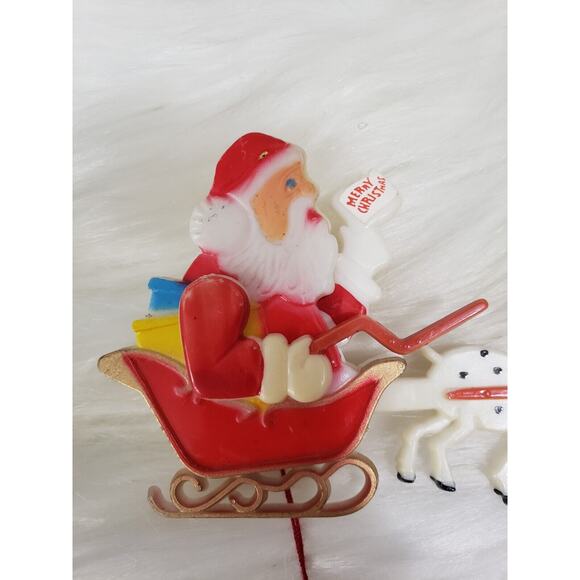 Vintage Santa Reindeer Pull Pin Movable Santa Plastic Jewelry Hong Kong Brooch‎ - Picture 2 of 6